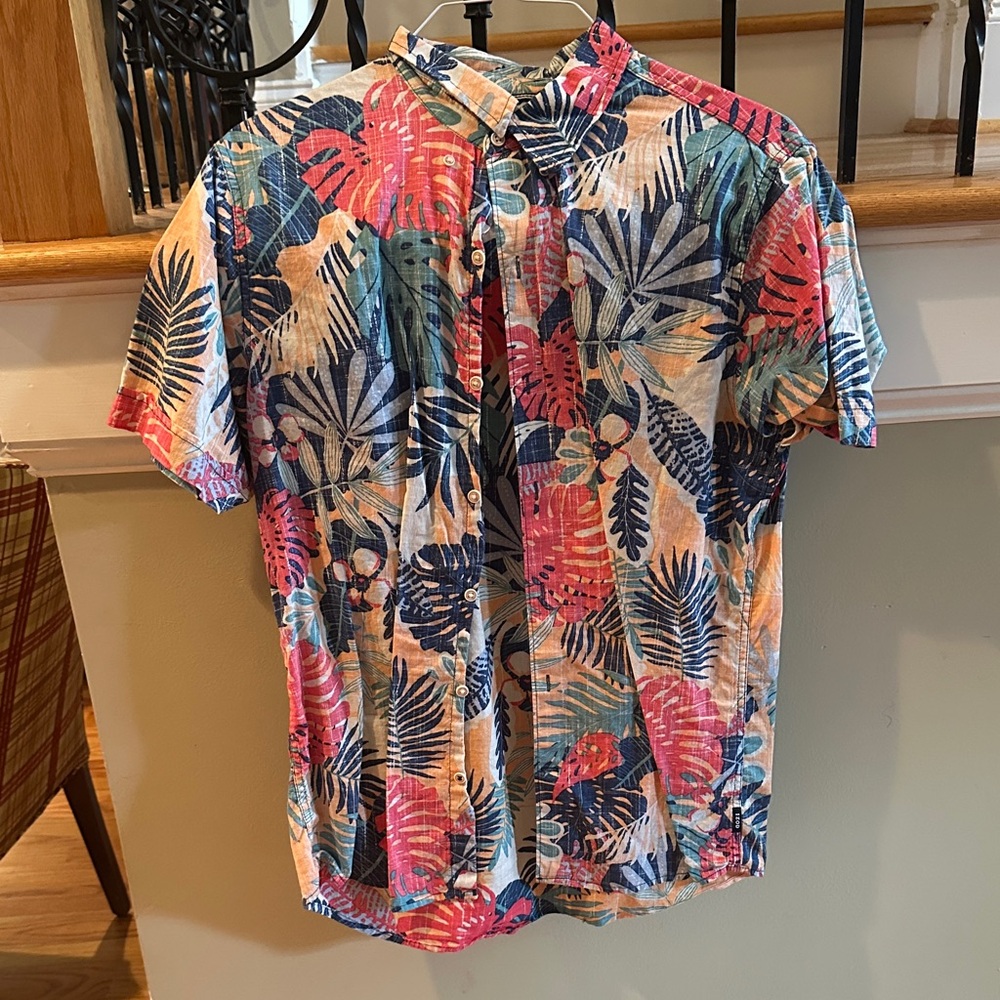Izod Vibrant Leaf Print Men's Shirt